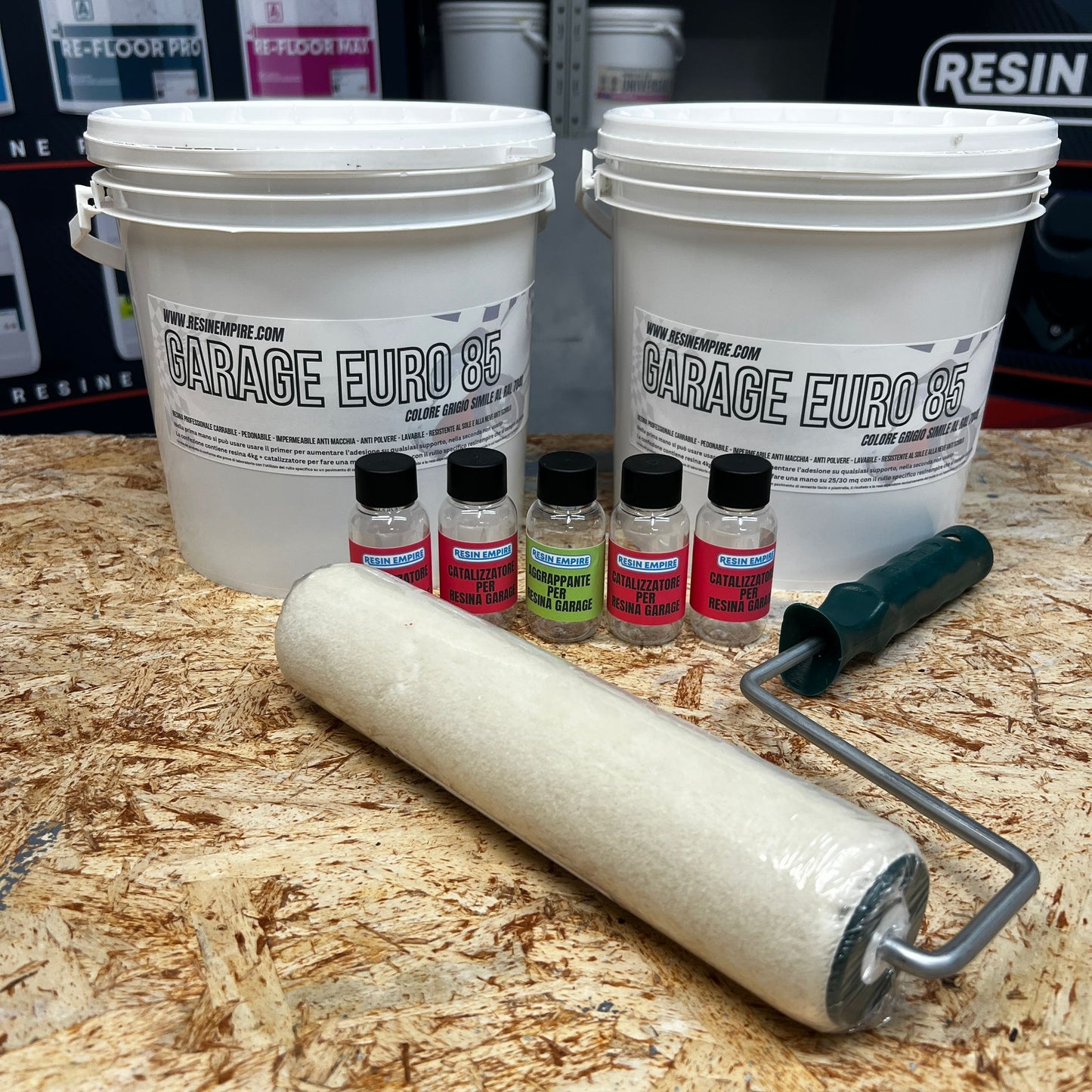 Kit Resina Garage Grigio Officine 30 mq (kit completo per fare due mani tutto incluso)