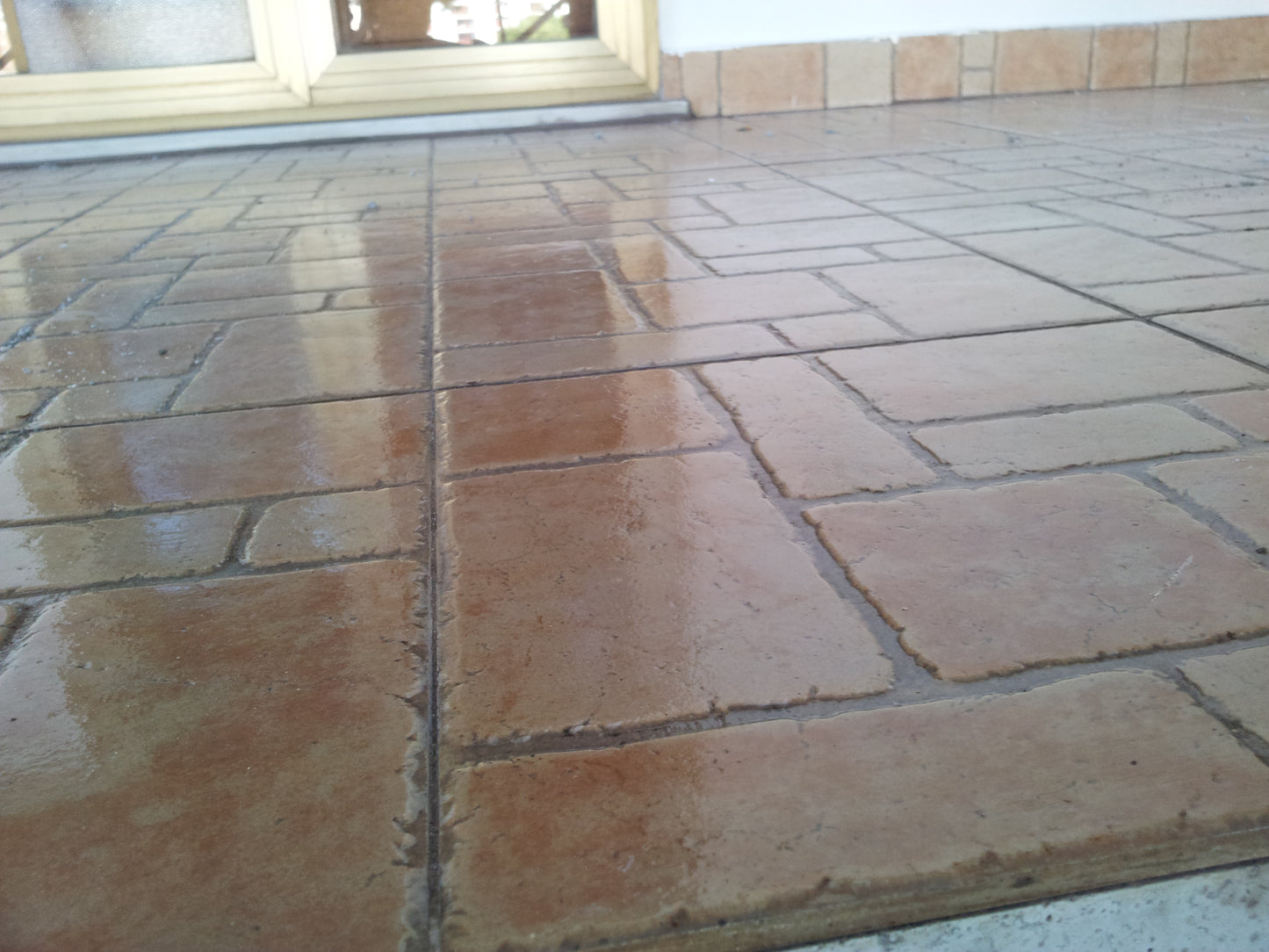 Resina Trasparente Resistenza Estrema da -25° a + 85° Terrazzi Auto Bordo Piscine Acqua Salata